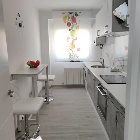 Apartamento Con Jacuzzi El Rincon De Las Delicias Zaragoza Exterior photo